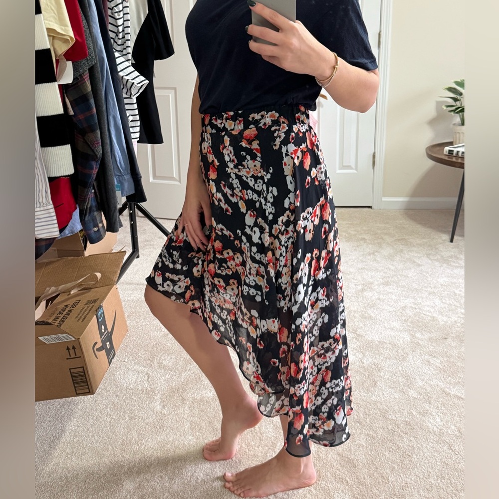 Bebe Navy and red floral print midi skirt with asymmetrical hem #floralmidi